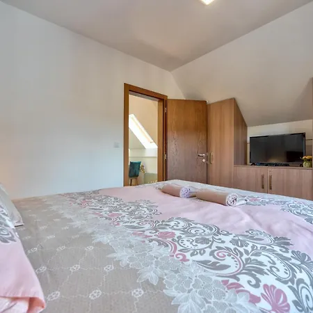 아파트 Bella 29 즐라티보